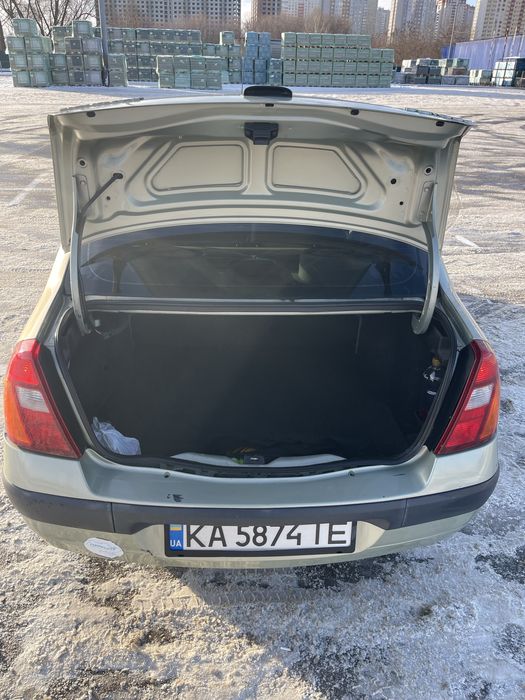 Renault clio symbol 1.4 2004 р.в.