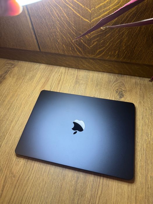 MacBook Air M3 Apple laptop komputer