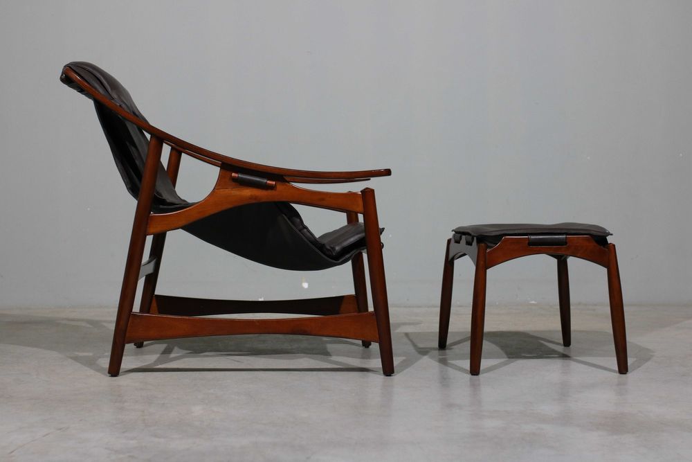 Poltrona + pousa pés design brasileiro