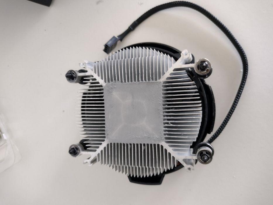 CPU AMD Ryzen 3 3100