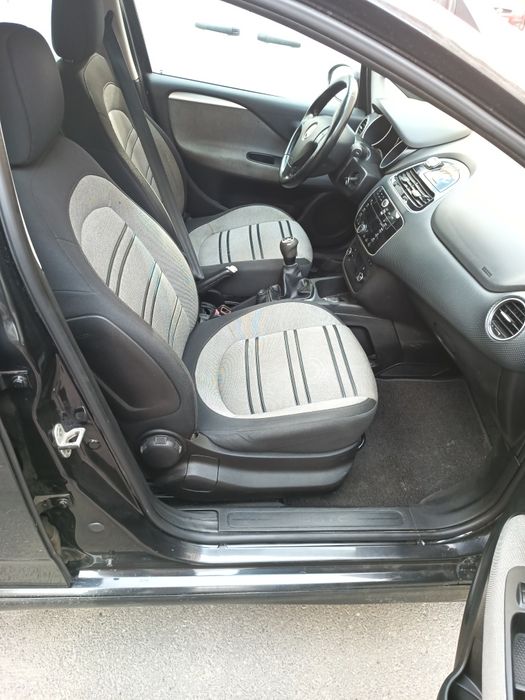 Фіат пунто  ево 2010 р.