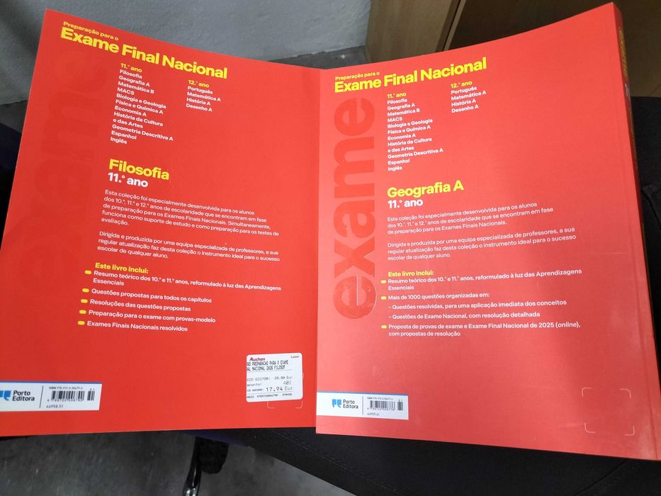 Livros de preparação Exame Nacional 11 ano Filosofia e Geografia