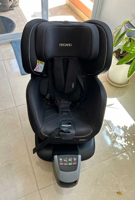 Cadeira Auto de bebé Recaro Zero. 1