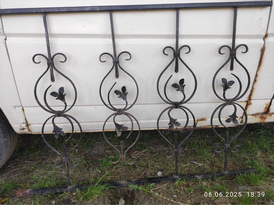 ковані перила ручної роботи 3 штуки