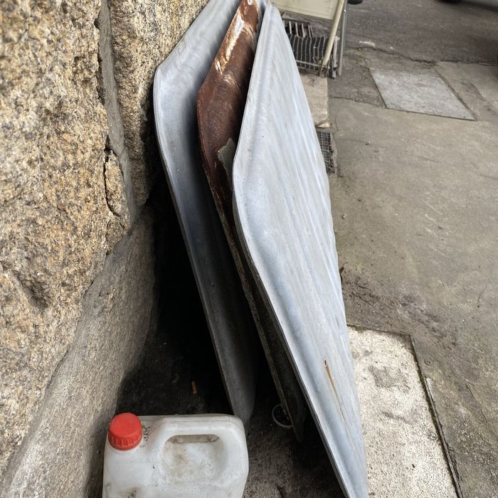 Placas de frio, 2 em estado razoavel