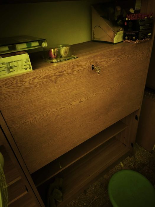 Pilnie oddam meblościankę lata 80te 90te