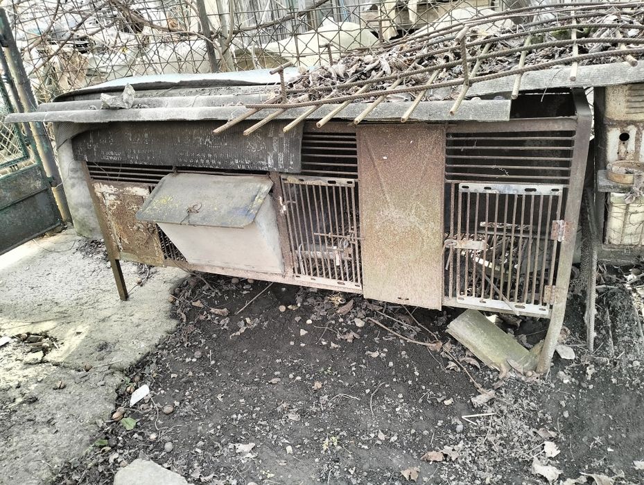 Продам клітки для кролів