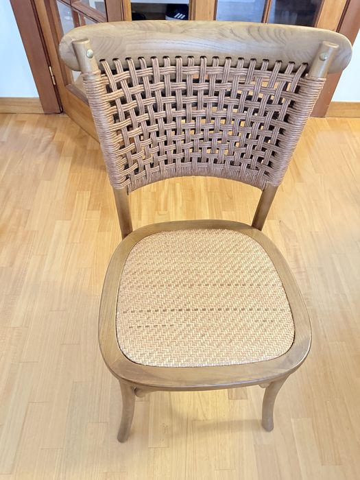 Conjunto de 4 cadeiras Gato Preto