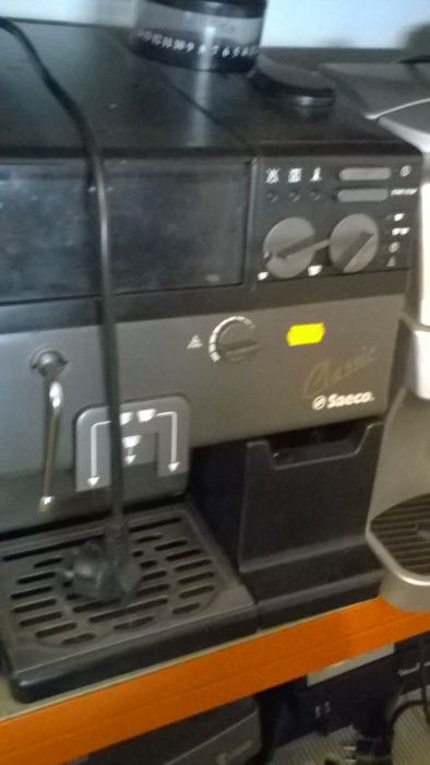 maquina de café em grão e pó saeco royal