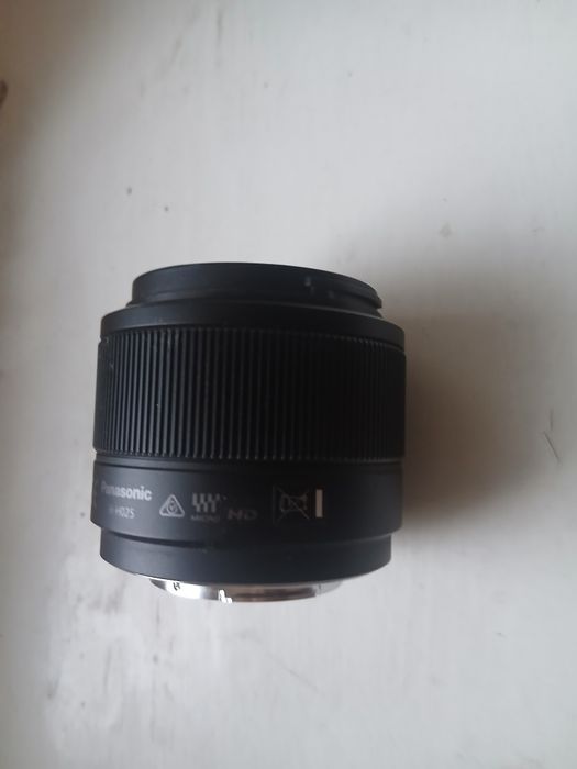 Panasonic Lumix G 25 mm f/1.7