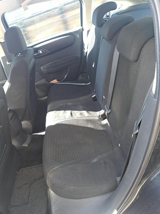 Citroen c4 1.6hdi vtr — photo 3
