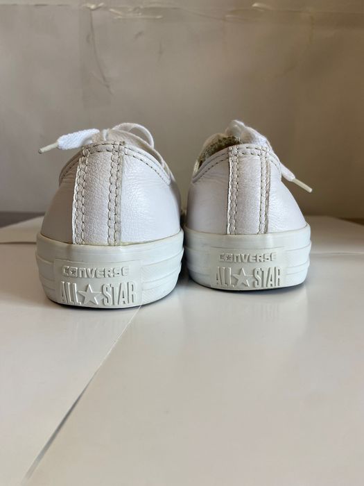 Жіночі білі кеди Converse ,розмір 37