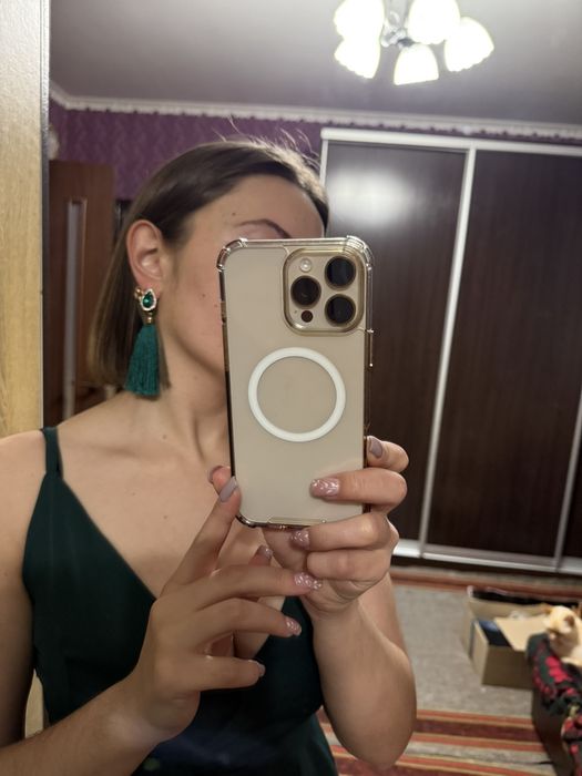 Сукня для вашого свята