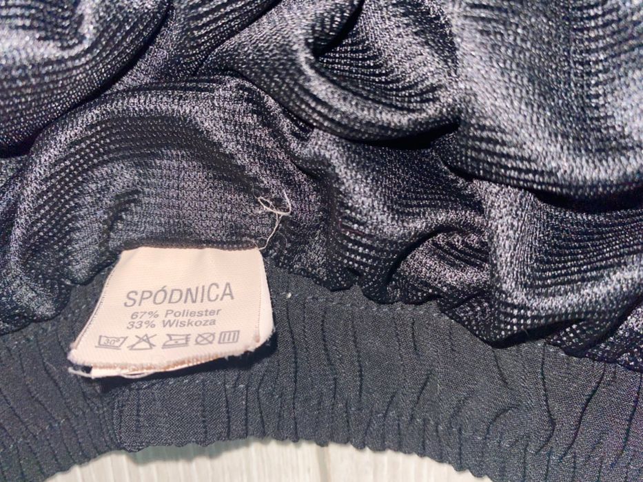 Spódnica na gumce czarna XXL z podszewką