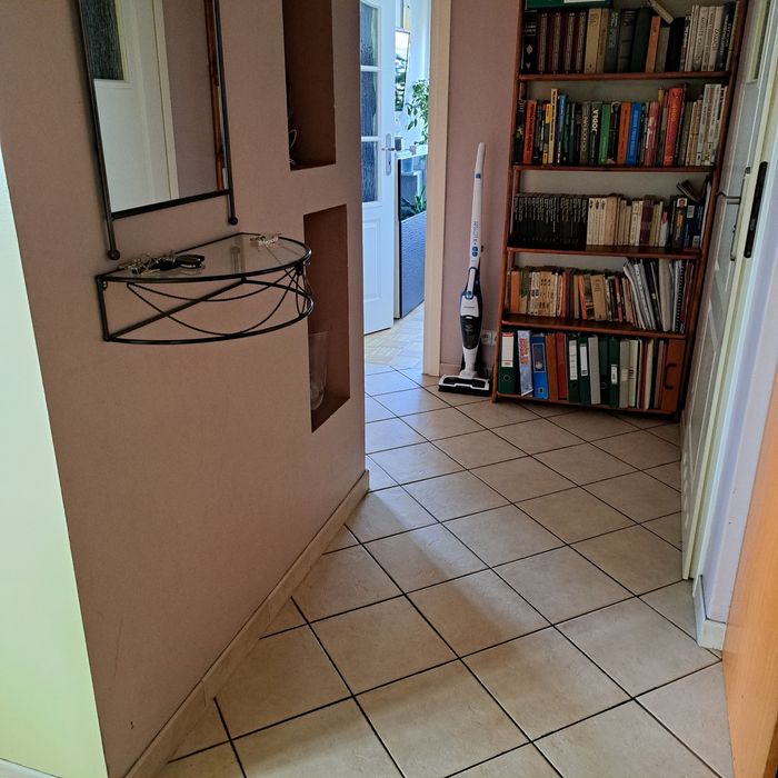 Konsolka z lustrem w komplecie