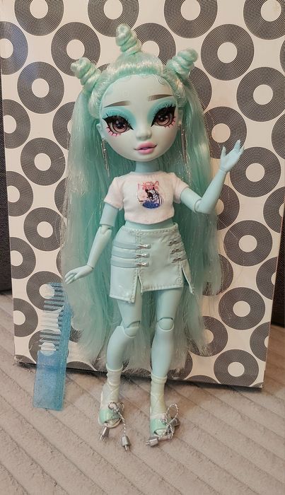 Лялька Rainbow High Shadow High Рейнбоу Хай Шедоу хай Зої Електла Zooey Electra
