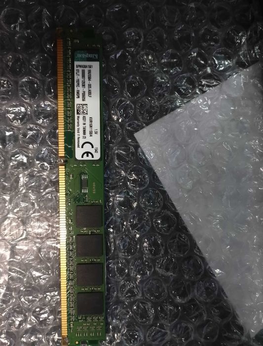 Оперативна пам’ять DDR3 - 2шт по 4Гб (8Гб)