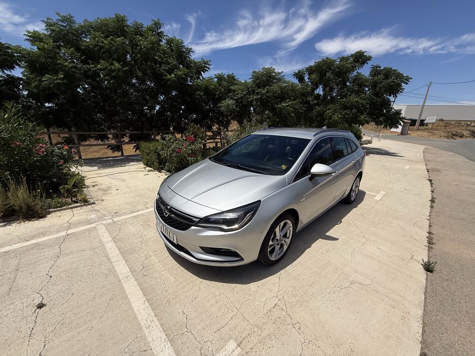 Opel Astra Sports Tourer 1.6 CDTI (2018) – Venda ou Troca