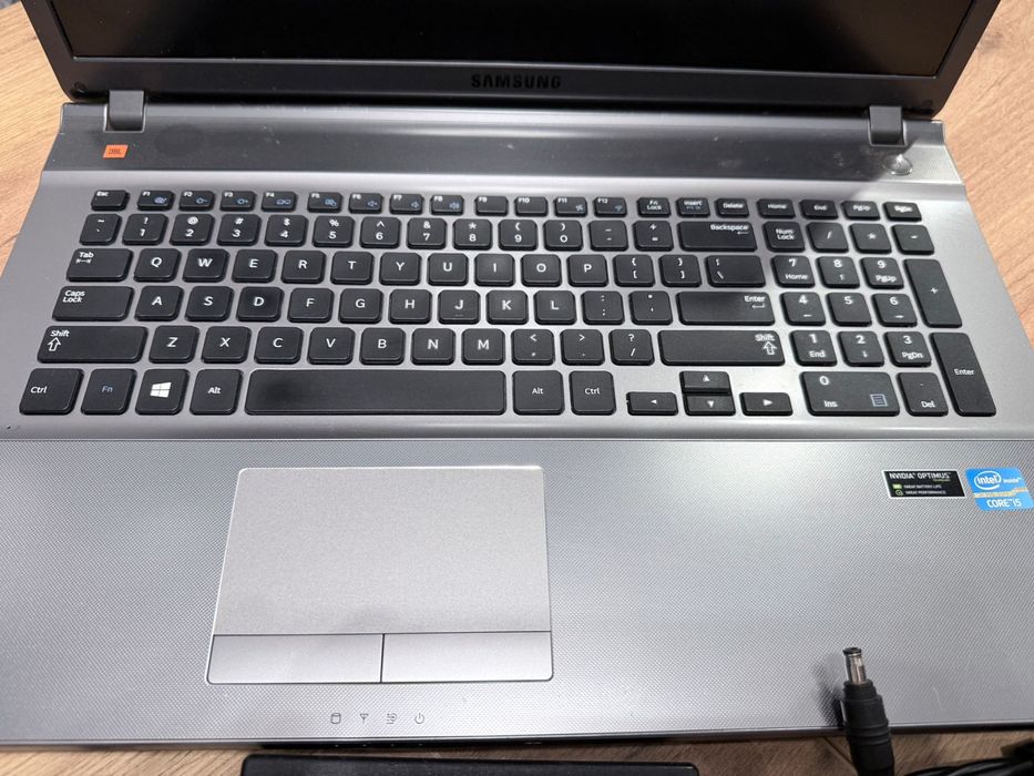 Samsung 550P7C i5-3210M/8GB/500/DVD-RW/Win10