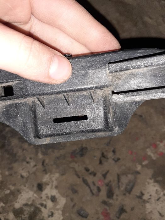 Кріплення бампера хендай ґедзь