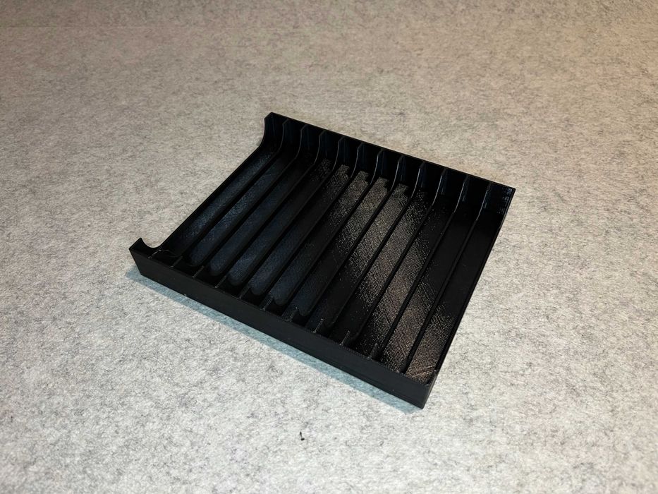 Stojak podstawka na 12 gier Sega Saturn (wersja japonska)
