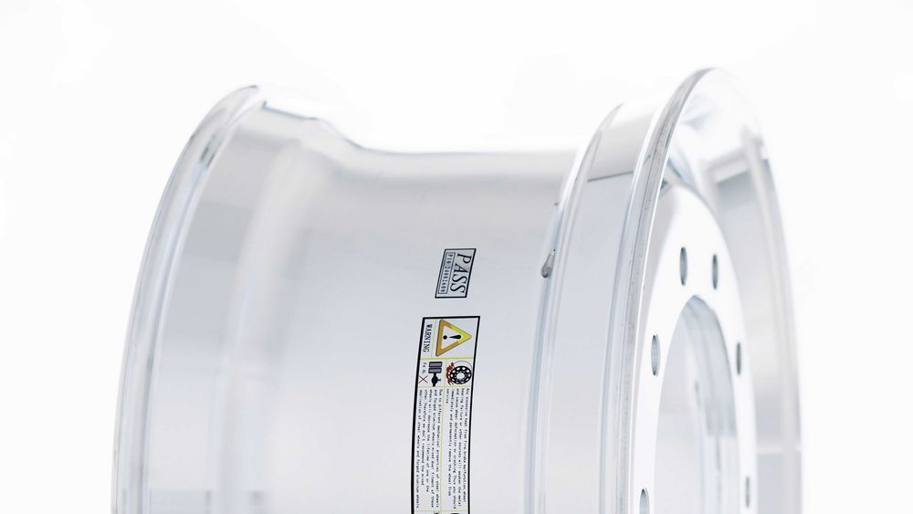 Felga Aluminiowa POMLEAD 22,5x11,75 ET120 otw. 26mm