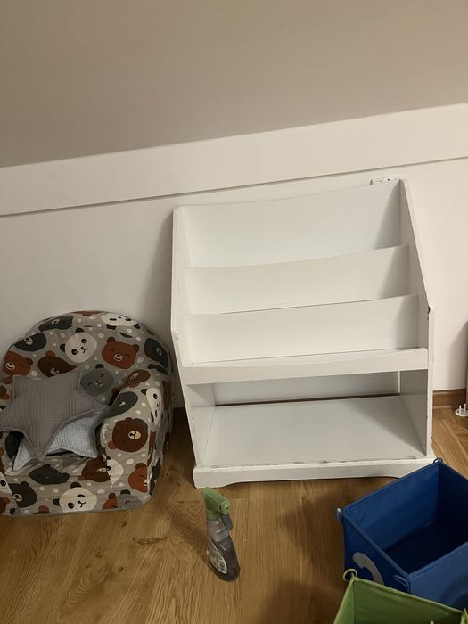 półka-regał na książki