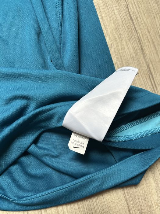 Футболка Nike Dri-Fit L