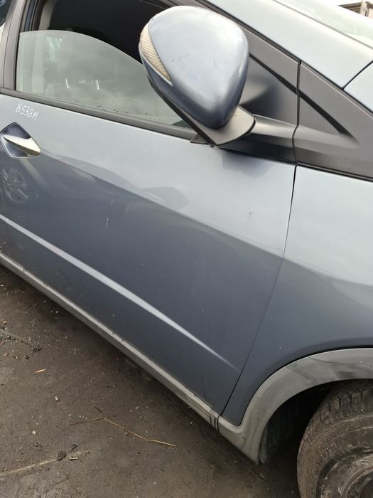 Honda Civic VIII Drzwi Prawy Przód B538M