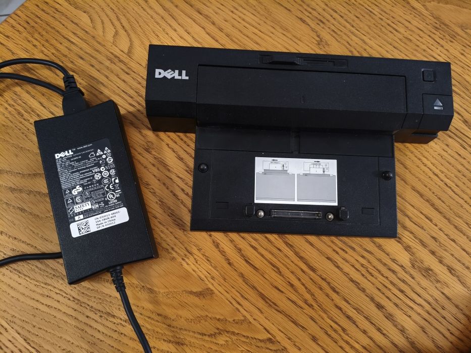 DELL Latitude E6540 - Core i7 4810MQ + Win11 PRO + zasilacz + stacja
