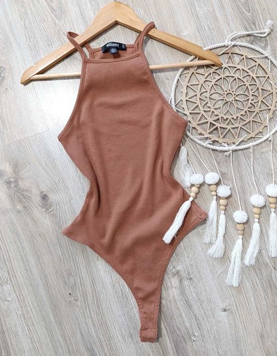 Body prążkowane top stringi Missguided 36 S