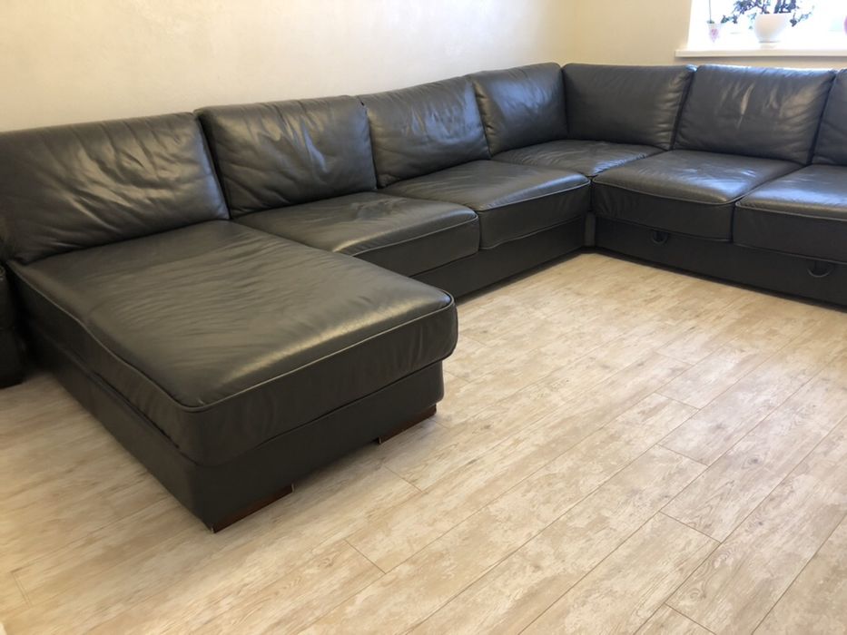 Диван кутовий шкіряний