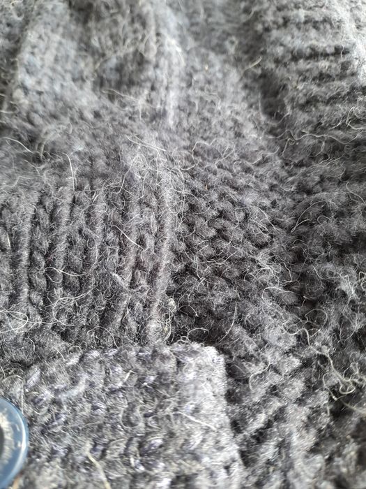 Sweterek/kamizelka dla dziewczynki rozm. 140