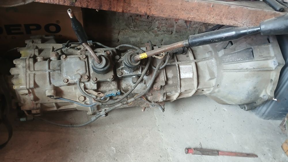 Кпп с роздаткой Тойота хайлюкс