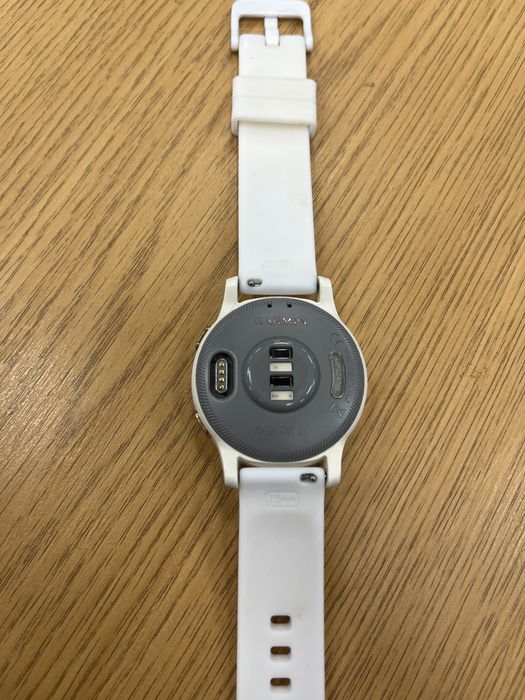Garmin vivoactive 4s