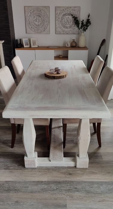 Mesa rústica de madeira casquinha