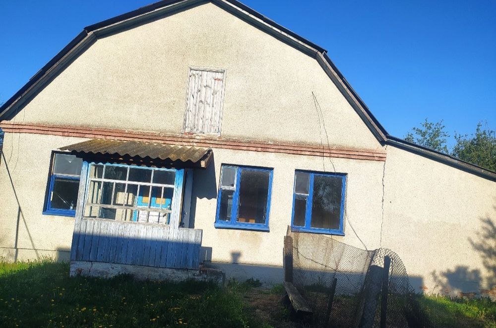 Продам будинок у с. Привороття