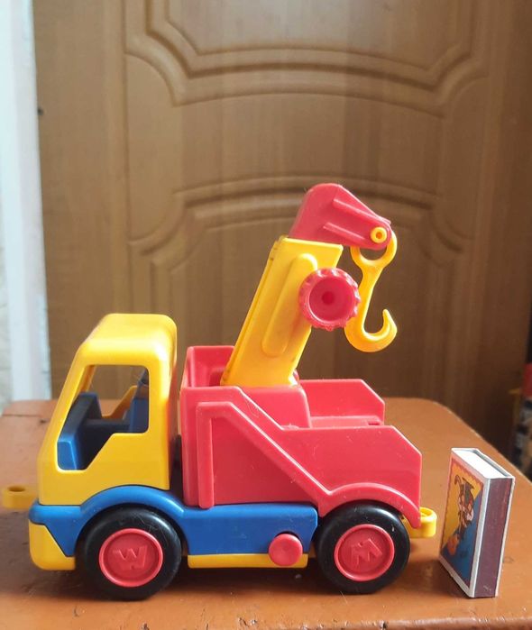 грузовик    бетономешалка