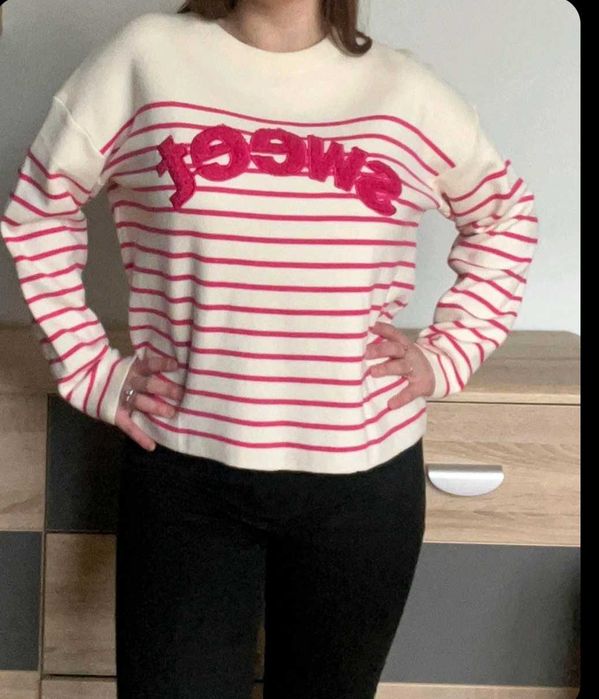 Śliczny sweterek w paski. RABAT na Święta tylko do środy.