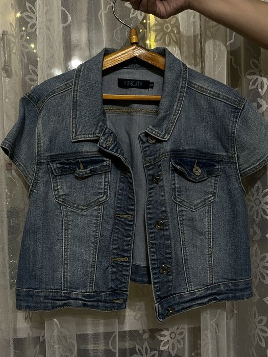 Джинсова жилетка, жилет вкорочений