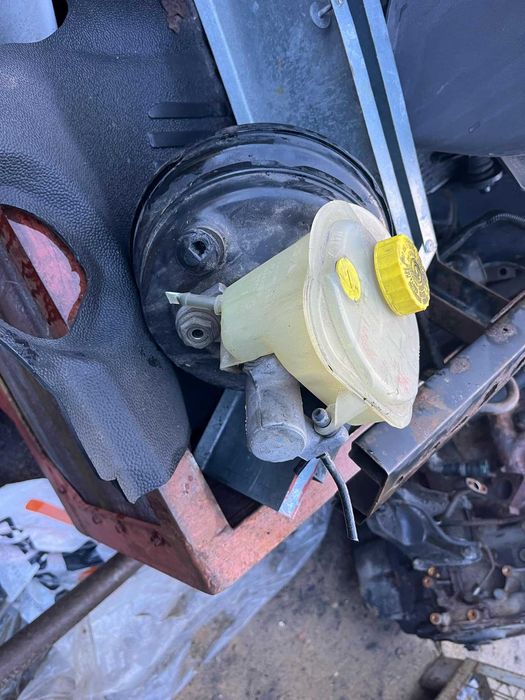 Serwo hamulcowe z pompą Volkswagen Passat  B5 FL 1.9 TDI