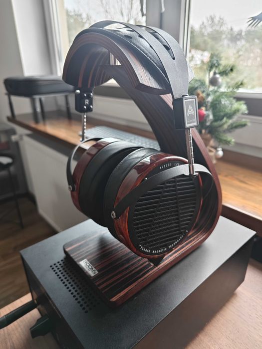 Sprzedam używane słuchawki planarne Audeze LCD-2 Rosewood