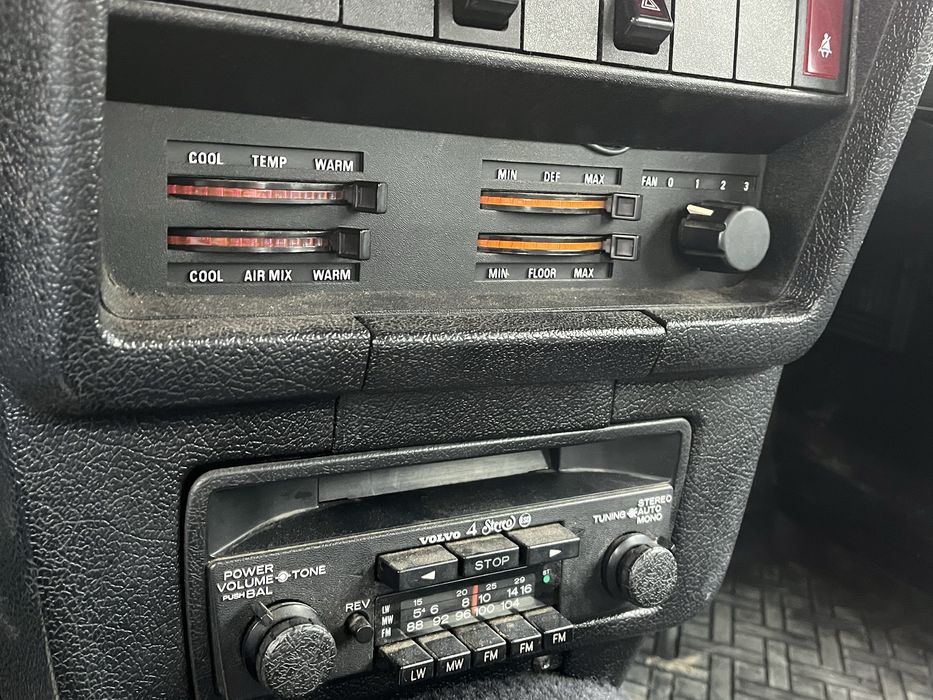 Volvo seria 200, 240, 244, 2.0 benzyna B200K ładny stan