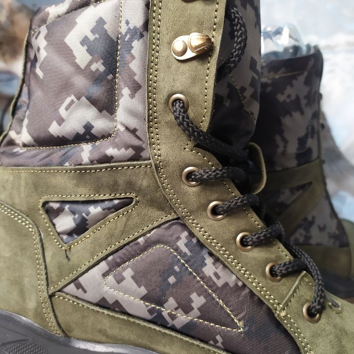 Берці термоси 28.5 44 розмір.