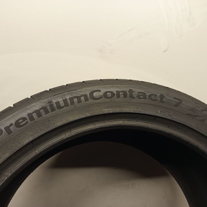 275/40R21 Continental PremiumContact 7