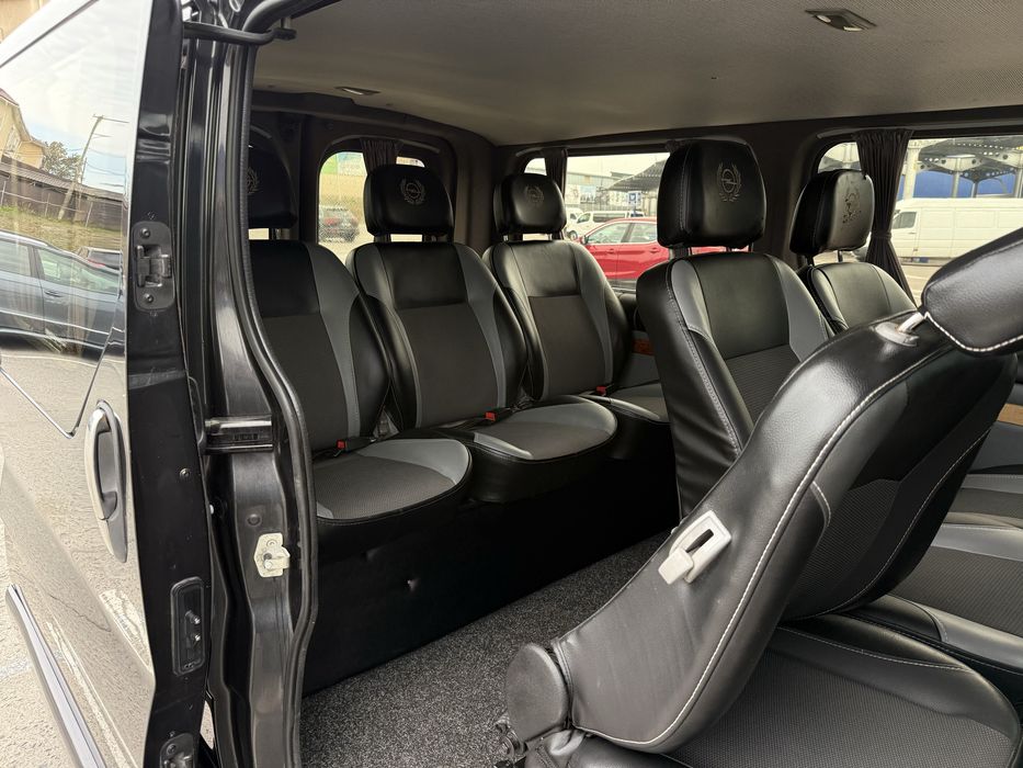 Бус Opel Vivaro 2009 Пасажир, Довга база (2.0 dCi) обмін, лізинг