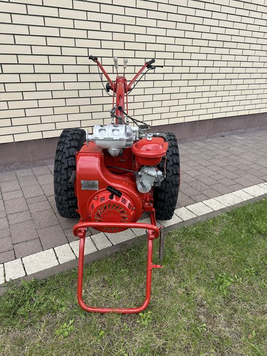 Мотоблок Білорус МТЗ 05 з навісним