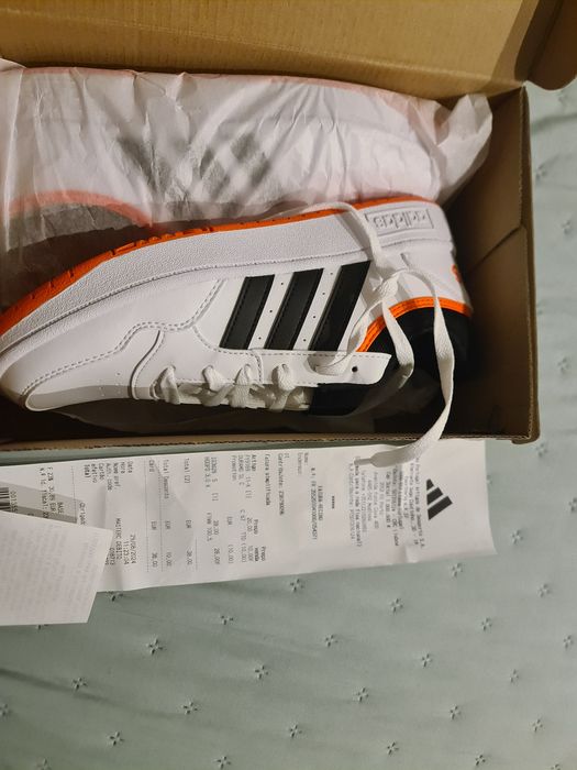 Vendo sapatilhas novas ADIDAS