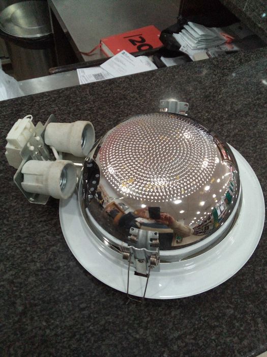 Foco de Encastrar E27