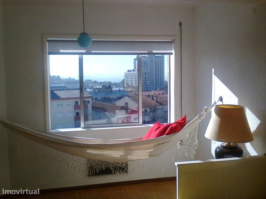 Estúdio - localizado em Santo Ildefonso Porto